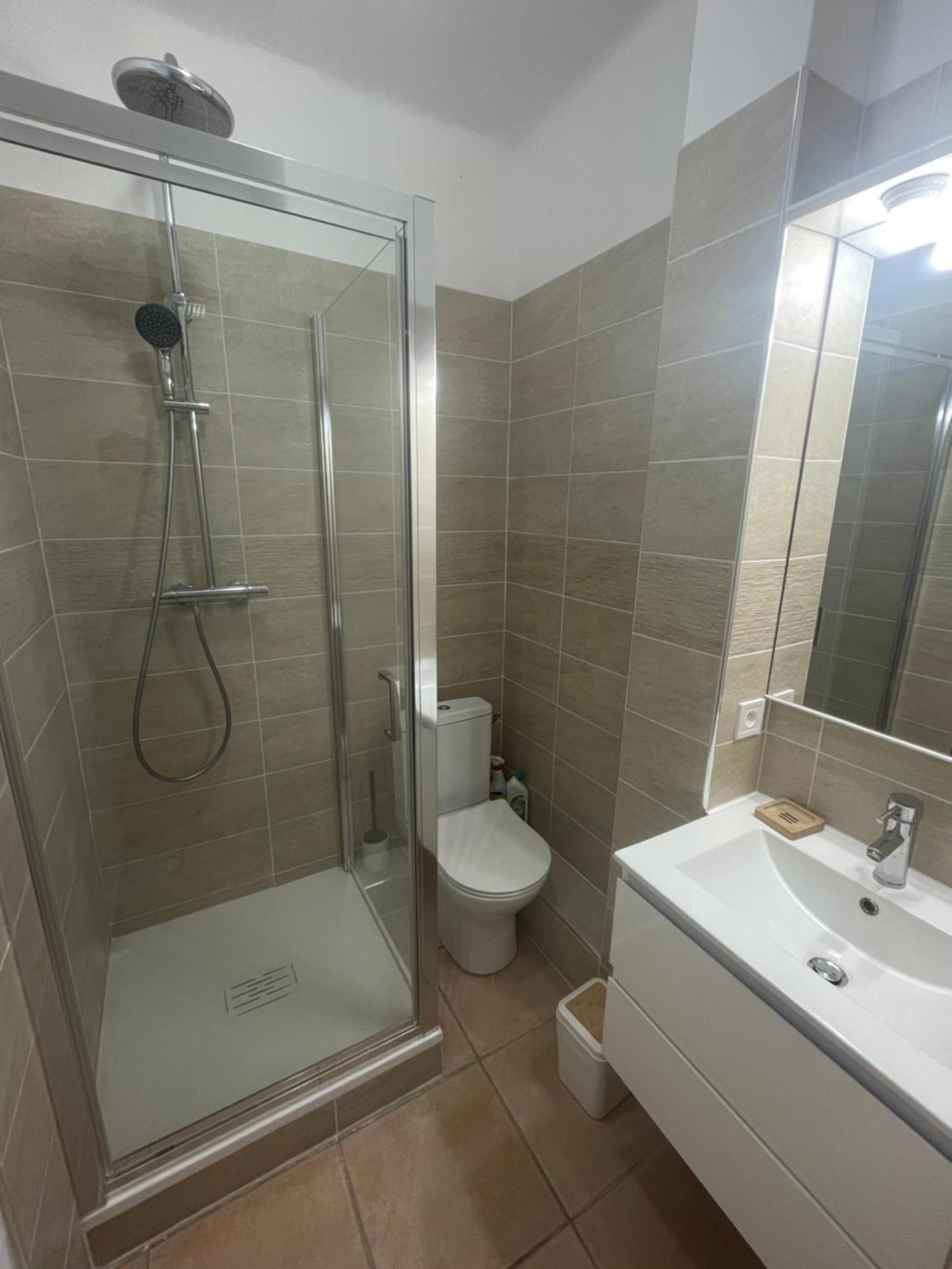 A Avec Balcon A 200m Du Port Appartement Sanary-sur-Mer